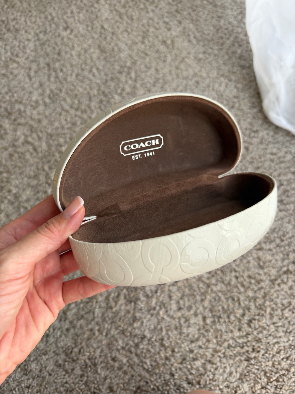 Coach Hard Case for Glasses/Sunglasses - White & Brown Unisex